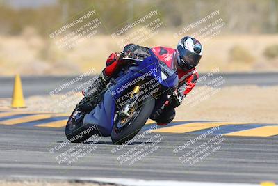 media/Feb-01-2025-Race Pace (Sat) [[cc4130fd98]]/2-Non Verified/2a-Turn 6 Set 1 (11am)/